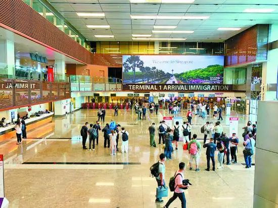 深大毕业生讲述海外疫情下，网课与跨国求学的波折经历