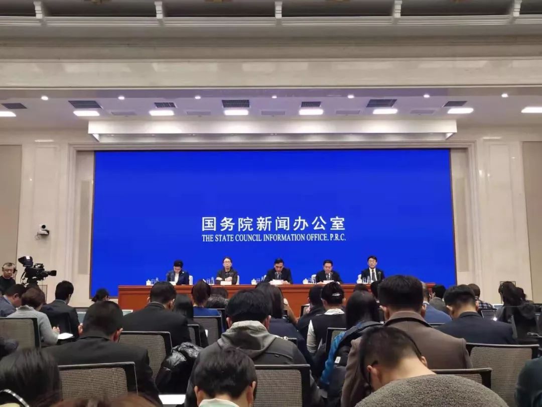 新型肺炎防控发布会要点：疫情传播途径及风险等情况汇总