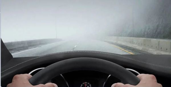 冬季高速行车隐患多，这些注意事项请牢记