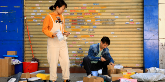 春节快递不停运，但时效和费用受影响，年货要尽早寄